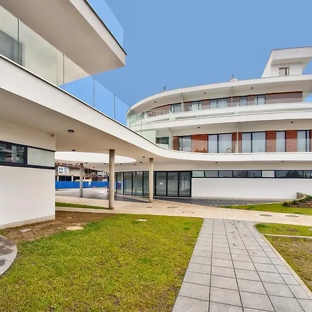 Baltic Park Molo, Sun & Snow