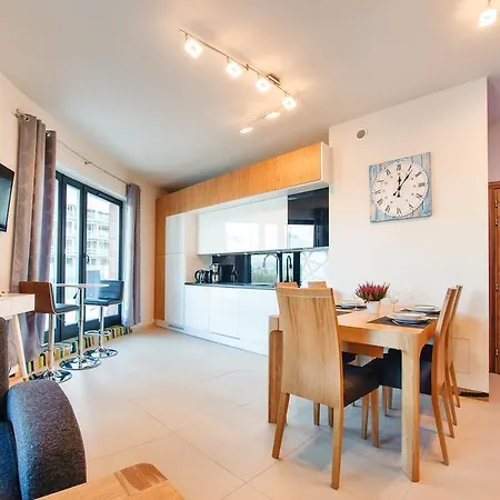 Prywatne Sun & Snow W Baltic Park Molo Apartment *