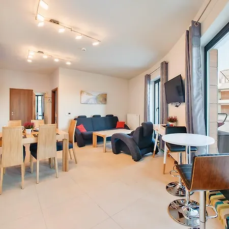 公寓 Baltic Park Molo, Sun & Snow 斯维诺乌伊希切