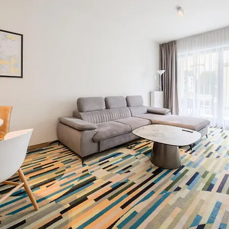 公寓 Baltic Park Molo, Sun & Snow 斯维诺乌伊希切