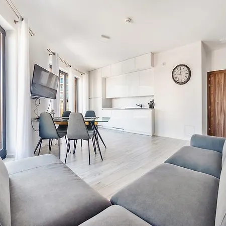 Baltic Park Molo, Sun & Snow